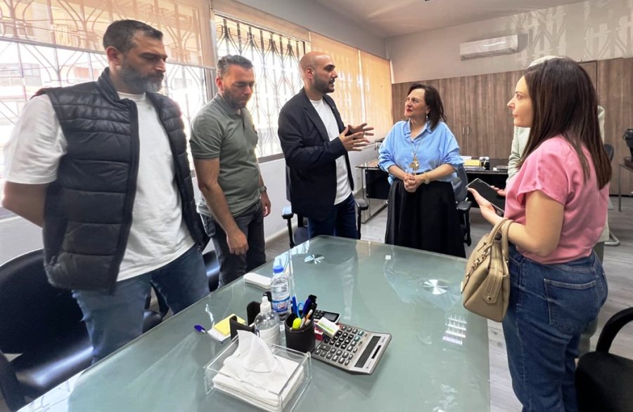 الصيدلي عمر مرجان زار "جمعية المواساة" والتقى الانصاري واطلع على الأنشطة التي تقدمها