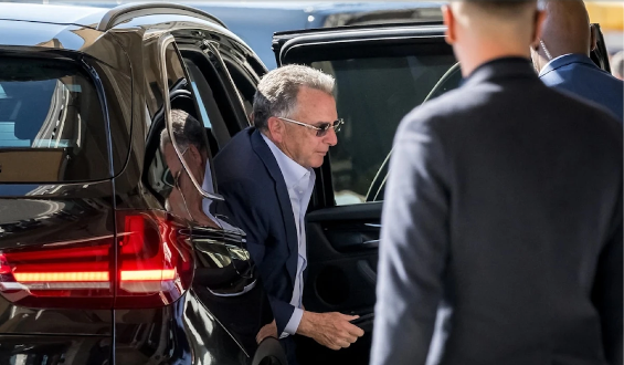 «تقدّم مهمّ» في مفاوضات جنيف | أميركا - إيران: الدبلوماسية تفرمل الحرب