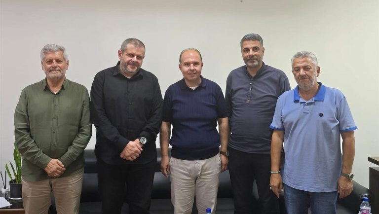 "حزب الله" يستعرض شؤون النازحين في صيدا مع شعيب وحمتو  , ويلتقي  مدراء المؤسسات الرسمية