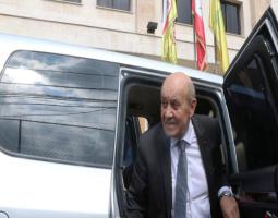 لودريان بين “الخنادق”: وبري “يهبط” إلى التشاور
