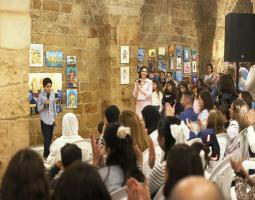 معرض" لبنان in KOLORS " لطلاب محترف نيفين جمعة في خان الإفرنج