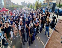 عكرة خلال استقباله الدراجين في صيدا بمناسبة الاستقلال : متمسكون بإستقلال الوطن بالرغم من الآلام والإعتداءات اليومية