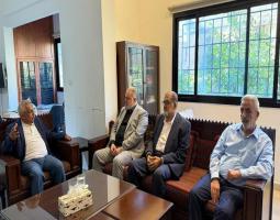 سعد يلتقي وفد "الشيوعي" برئاسة غريب ,ووفد قيادة "حماس" برئاسة شناعة