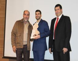 بلدية صيدا تكرّم عامر محمد علي نحولي لإختياره ضمن قائمةForbes العالمية لصنّاع التغيير