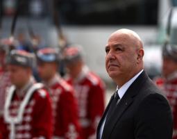 "الفجوة" بين عون والحزب على حالها .. وبري في بعبدا اليوم