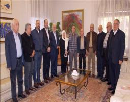 وفد "فصائل منظمة التحرير" يهنىء بهية الحريري بتعيينها نائباً لرئيس "تيار المستقبل"