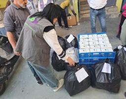 "جمعية المواساة" توزع 600 قطعة شتوية للنازحين من الجنوب