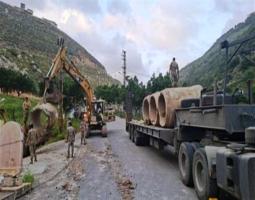 "الجيش اللبنانيّ" يواصل أعمال فتح الطرقات في الجنوب