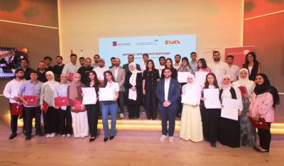 دورة تدريبية 'على تقنيات الذكاء الإصطناعي' لـ 50 شاباً وشابة في صيدا باشراف