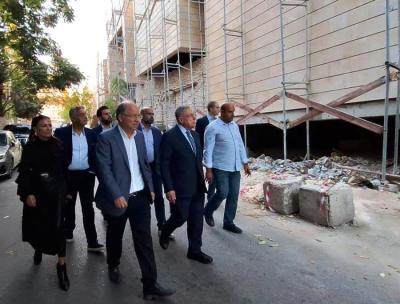 السنيورة يتفقد مع وفد بلدية صيدا و