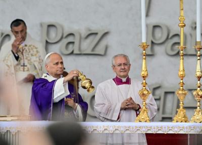 البابا لاوون: لوقف الأعمال العدائية... وضغط أميركي لمنع مغامرة إسرائيلية