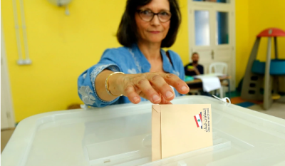 الصراع السياسي يعطّل قدرة النواب على إيجاد حل للانتخابات