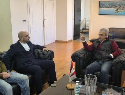 حجازي يلتقي الصيدلي عمر مرجان والبحث يتناول احتياجات مراكز الايواء في صيدا