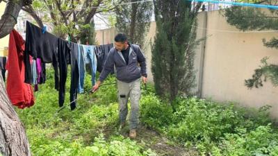 من حقول التبغ إلى أروقة 'كلية الصحة' في صيدا: حكاية 'أبو علي' الذي زرع الأمل في قلب النزوح