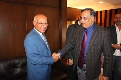 سفير الهند زار صيدا والتقى صالح ومجلس ادارة غرفة  التجارة وهيئات انتاجية في الجنوب
