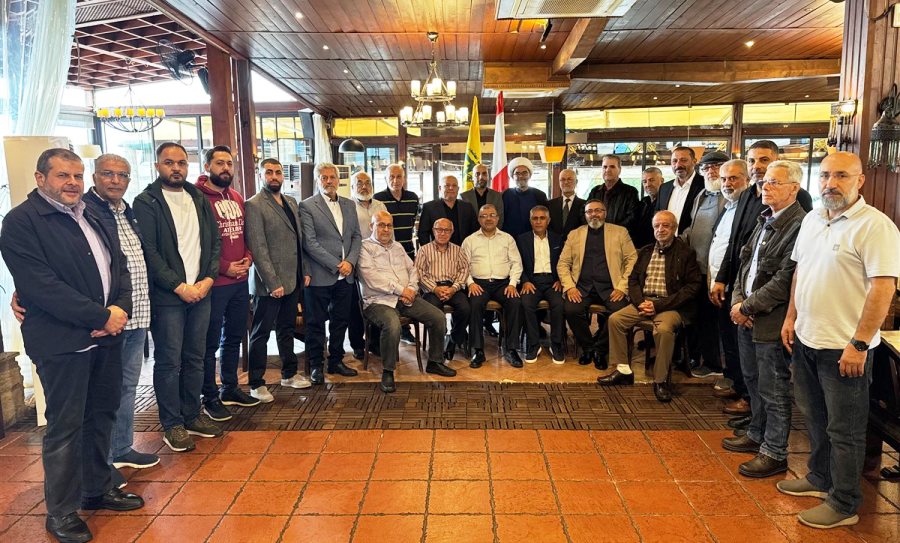 "حزب الله" يكرم مخاتير مدينة صيدا