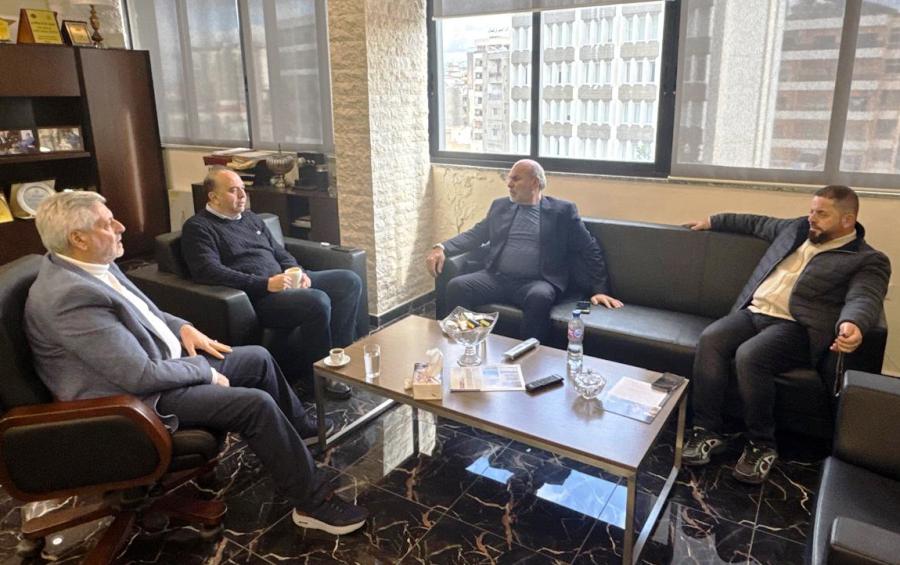 وفد بلدية حارة صيدا برئاسة الزين يلتقي الدكتور ضاهر ويبحث "القضايا المتعلقة بقطاع المياه في البلدة"