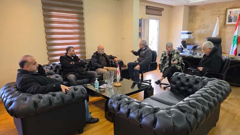 حمود : قضية اللاجئين ليست مسألة إنسانية فحسب، إنما قضية وطنية عنوانها الوحدة والصمود في وجه العدوان