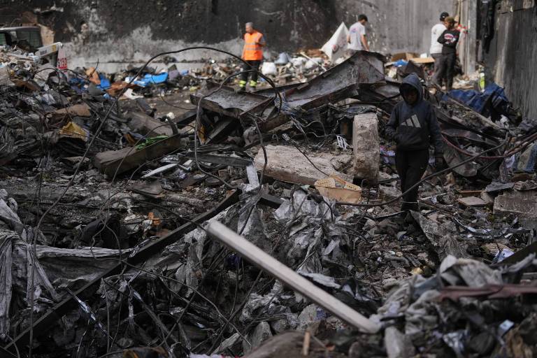 عون يحذّر من كارثة إنسانية في لبنان ودعم أوروبي لمسار التفاوض مع إسرائيل