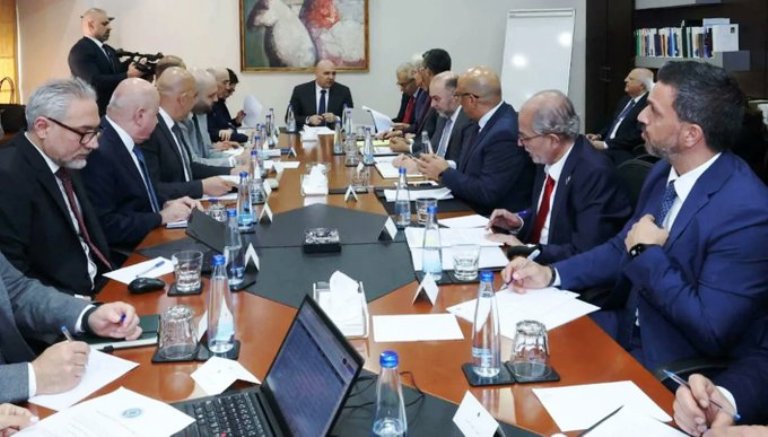 السفير الأميركي "جمع" مواقف الرؤساء قبل الخميس , سلام العائد من دمشق: دفعٌ جديد ودولة لدولة