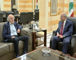 حل موقت للسفير الإيراني "غير المعتمد".. تصور سعودي - فرنسي "لتسوية نهائية للنزاع في لبنان"