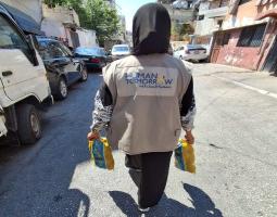 مبادرة «سوق الجمعة» من «مرجان الخيرية» تتواصل.. توزيع معونات غذائية في تعمير عين الحلوة والفيلات